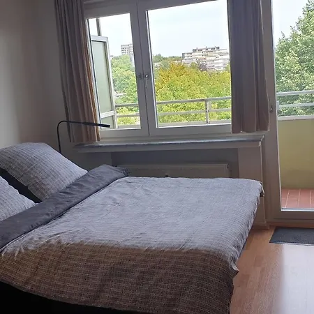 Apartment Single-apartment *